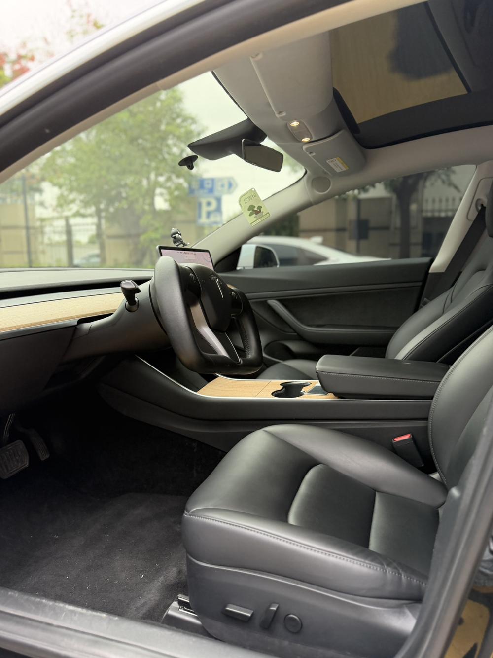 Tesla Model 3 2020 #15 Tesla Model 3 2020 car image #15
