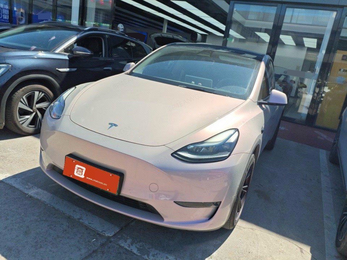 Tesla Model Y 2023 car image 