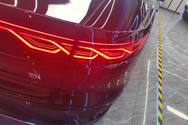 BYD Han 2023 car image #6