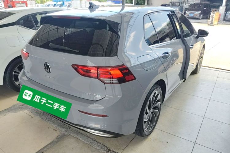Volkswagen Golf 2021 car image #5