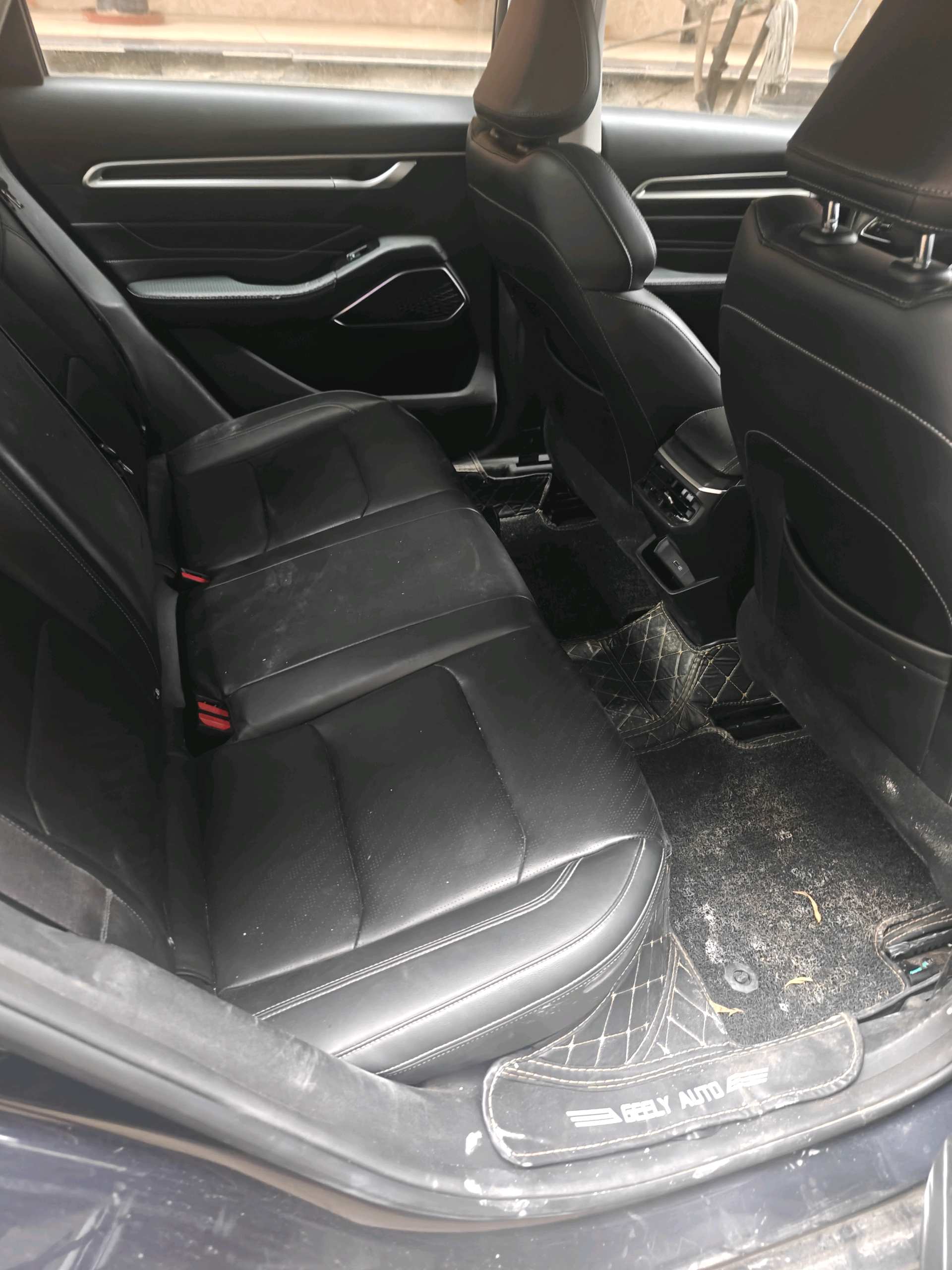 GEELY Emgrand 2022 #5 GEELY Emgrand 2022 car image #5
