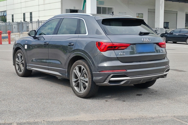 Audi Q3 2022 #7 Audi Q3 2022 car image #7
