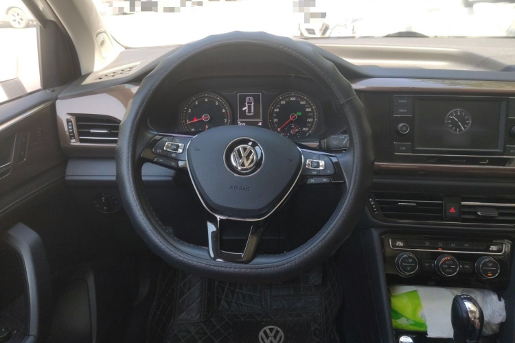 Volkswagen Tharu 2019 #15 Volkswagen Tharu 2019 car image #15