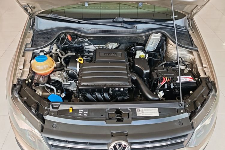 Volkswagen Polo 2017 car image #20
