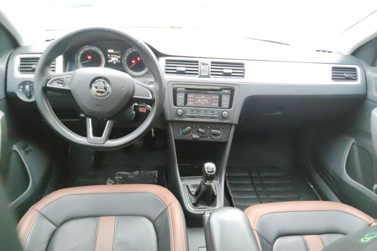 Skoda Rapid 2018 #10 Skoda Rapid 2018 image de voiture #10