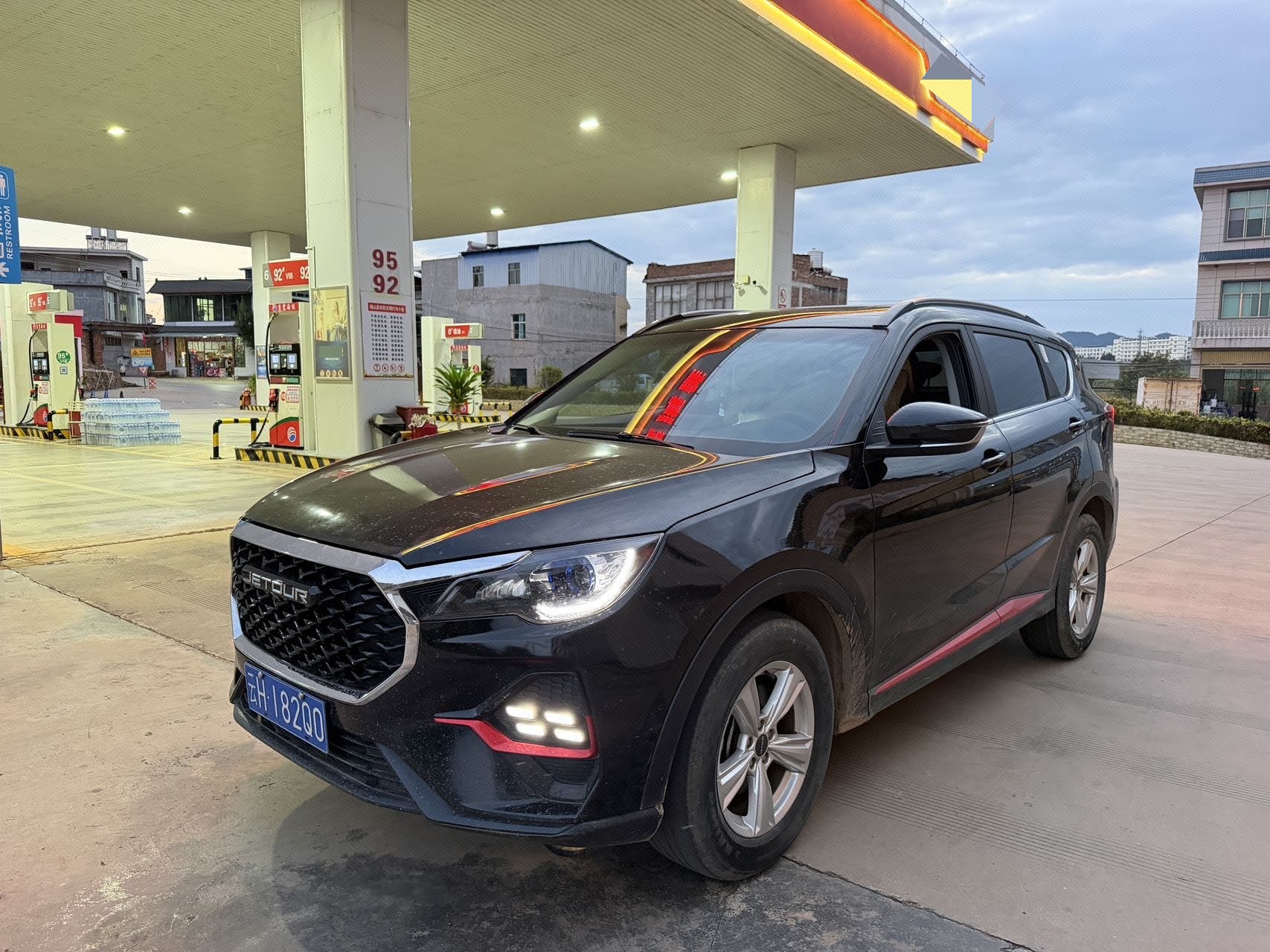 Jetour X70 2023 immagine di auto 