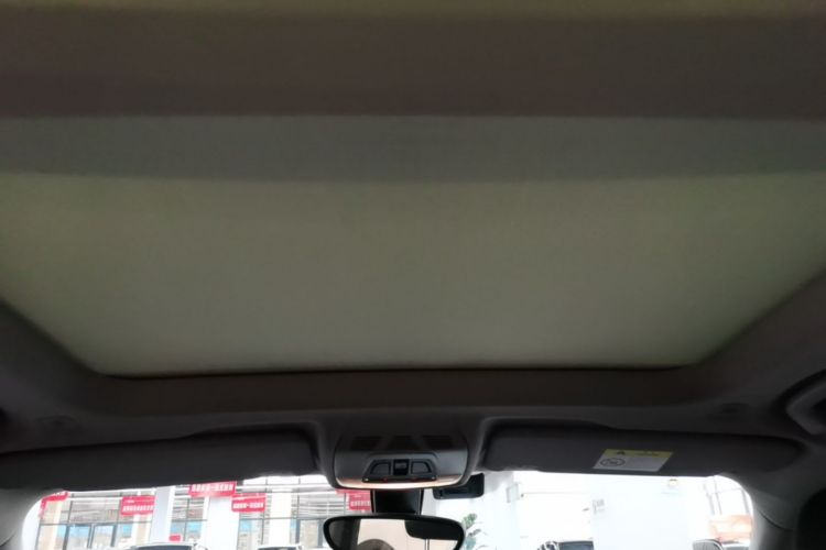 BMW X1 2019 car image #18