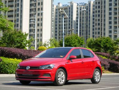 Volkswagen Polo 2020 car image 