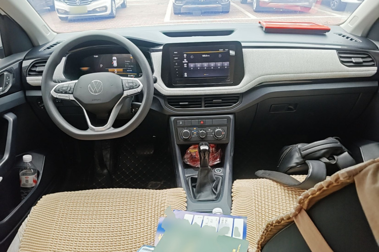 Volkswagen Tharu 2025 #10 Volkswagen Tharu 2025 car image #10