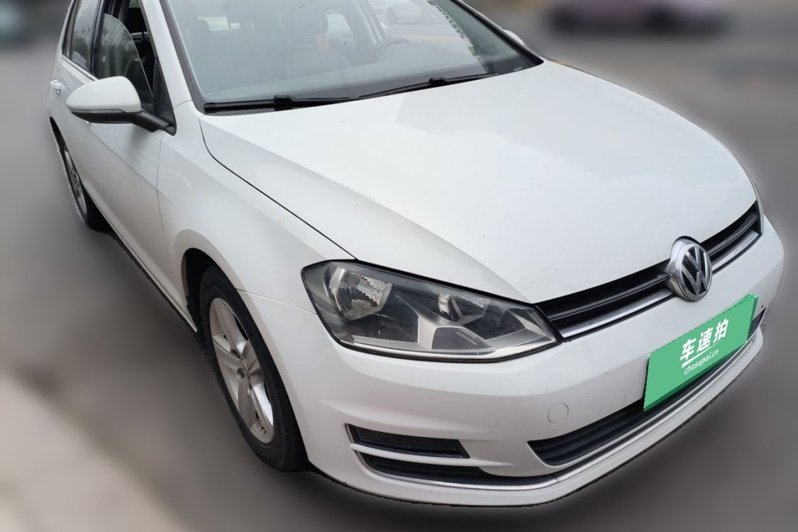 Volkswagen Golf 2015 car image #2