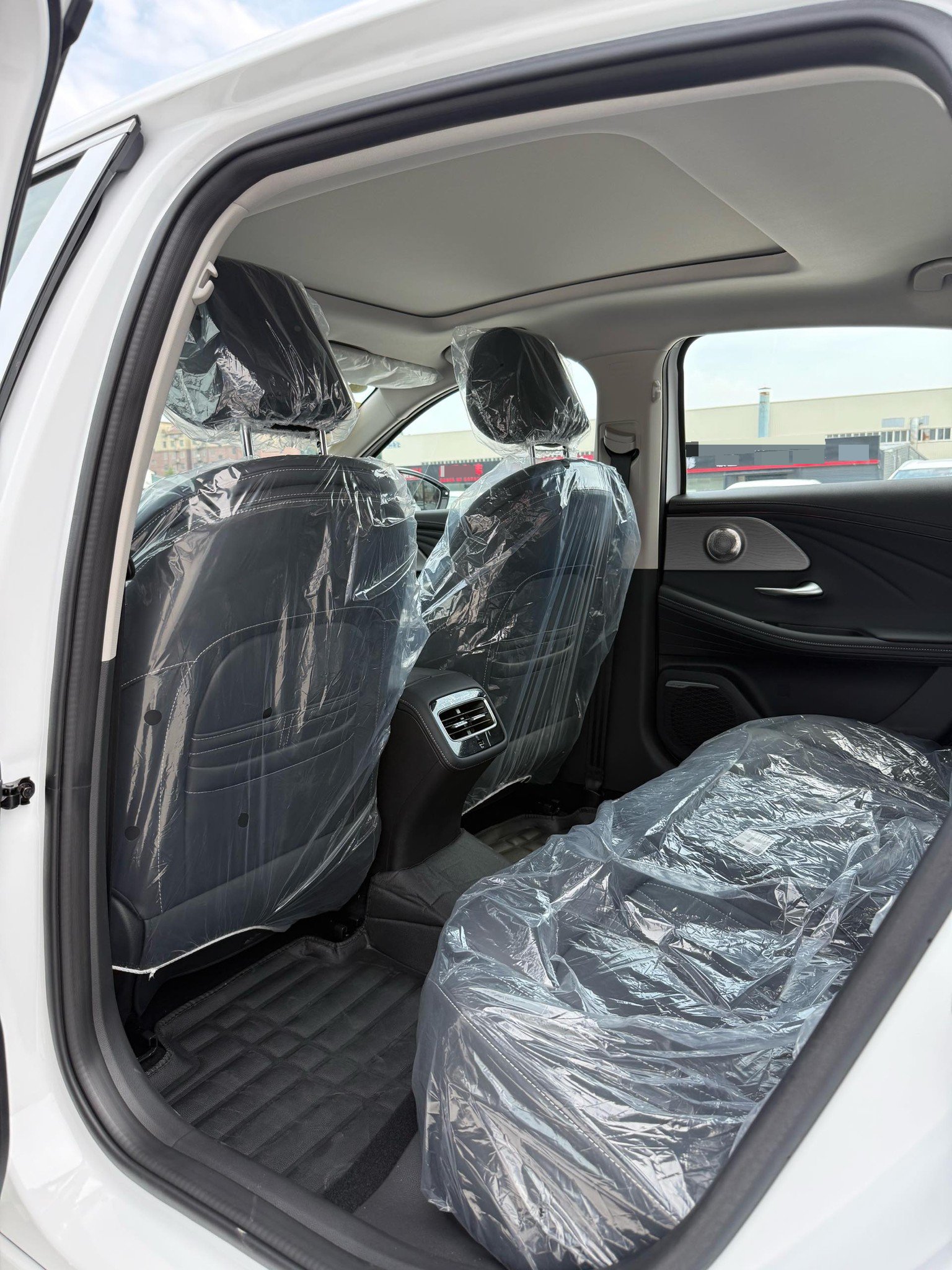 Chery Arrizo 8 2026 car image #5