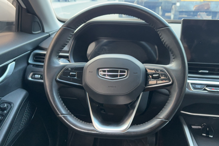 GEELY Emgrand 2023 #12 GEELY Emgrand 2023 car image #12