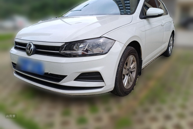 Volkswagen Polo 2025 car image #2