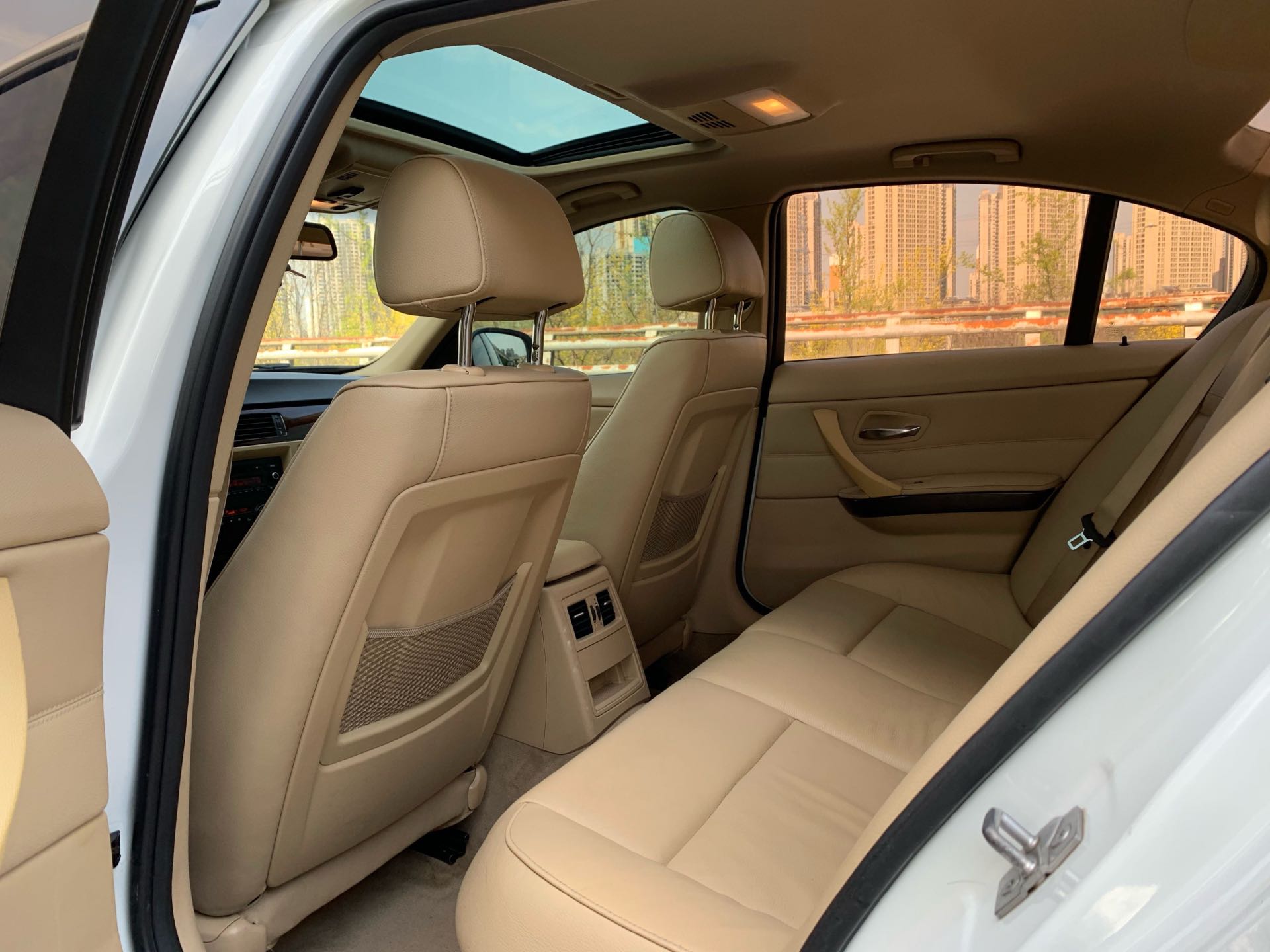 BMW 3 Series 2012 immagine di auto #5