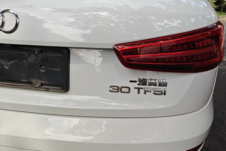 Audi Q3 2017 #8 Audi Q3 2017 car image #8