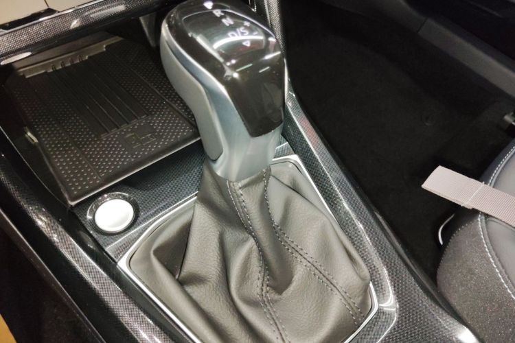 Volkswagen Tharu 2026 imagem de carro #14