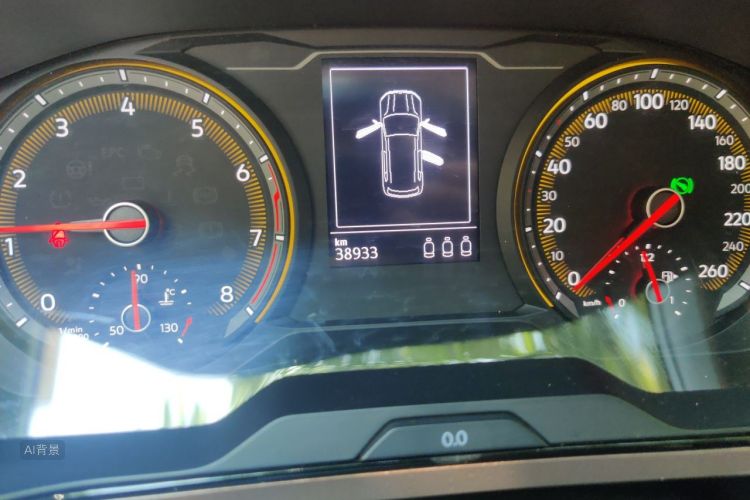 Volkswagen Tharu 2019 car image #14
