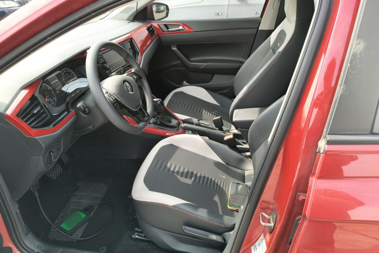 Volkswagen Polo 2020 صورة سيارة #19