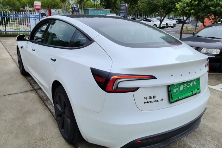 Tesla Model 3 2025 #5 Tesla Model 3 2025 car image #5
