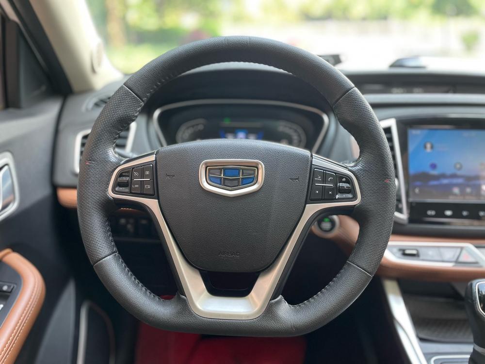 GEELY Vision X6 2018 car image #11