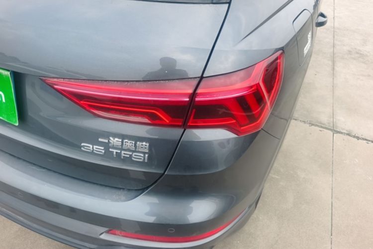 Audi Q3 2023 #8 Audi Q3 2023 car image #8