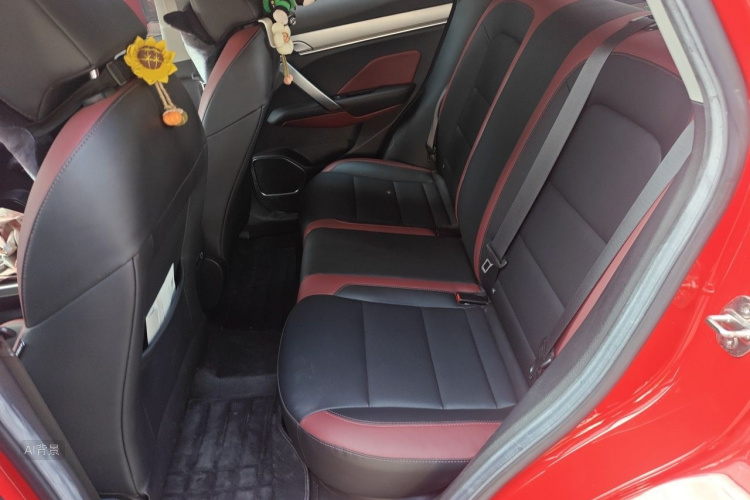 GEELY Coolray 2021 car image #19