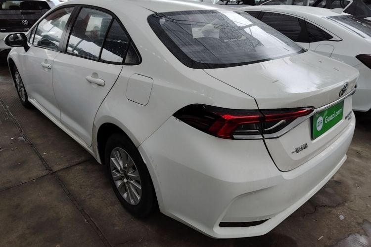 Toyota Corolla 2024 immagine di auto #5