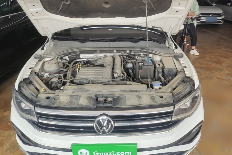 Volkswagen Bora 2023 car image #20