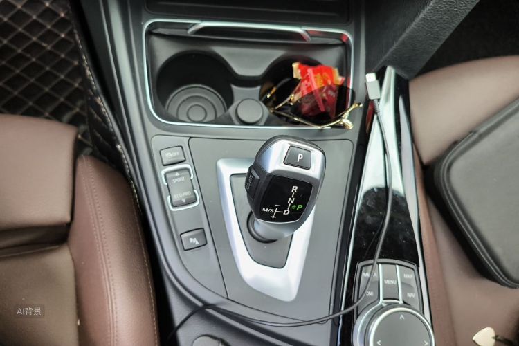 BMW 3 Series 2019 #16 BMW 3 Series 2019 car image #16