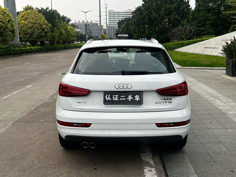 Audi Q3 2017 #8 Audi Q3 2017 car image #8