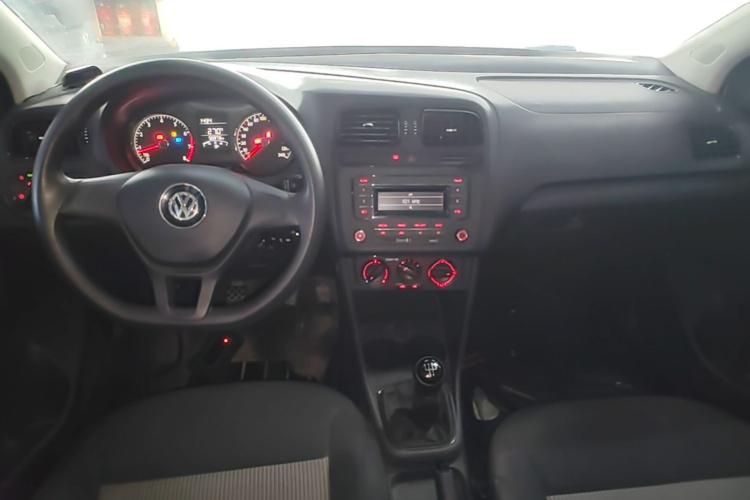 Volkswagen Polo 2016 #10 Volkswagen Polo 2016 car image #10
