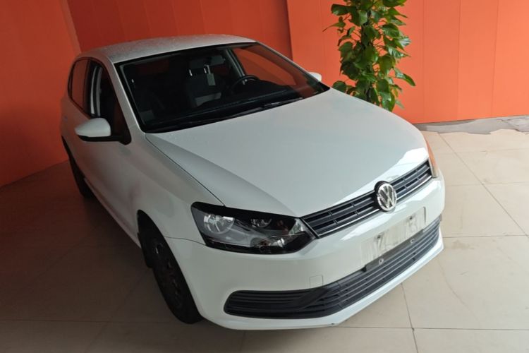 Volkswagen Polo 2018 car image #4