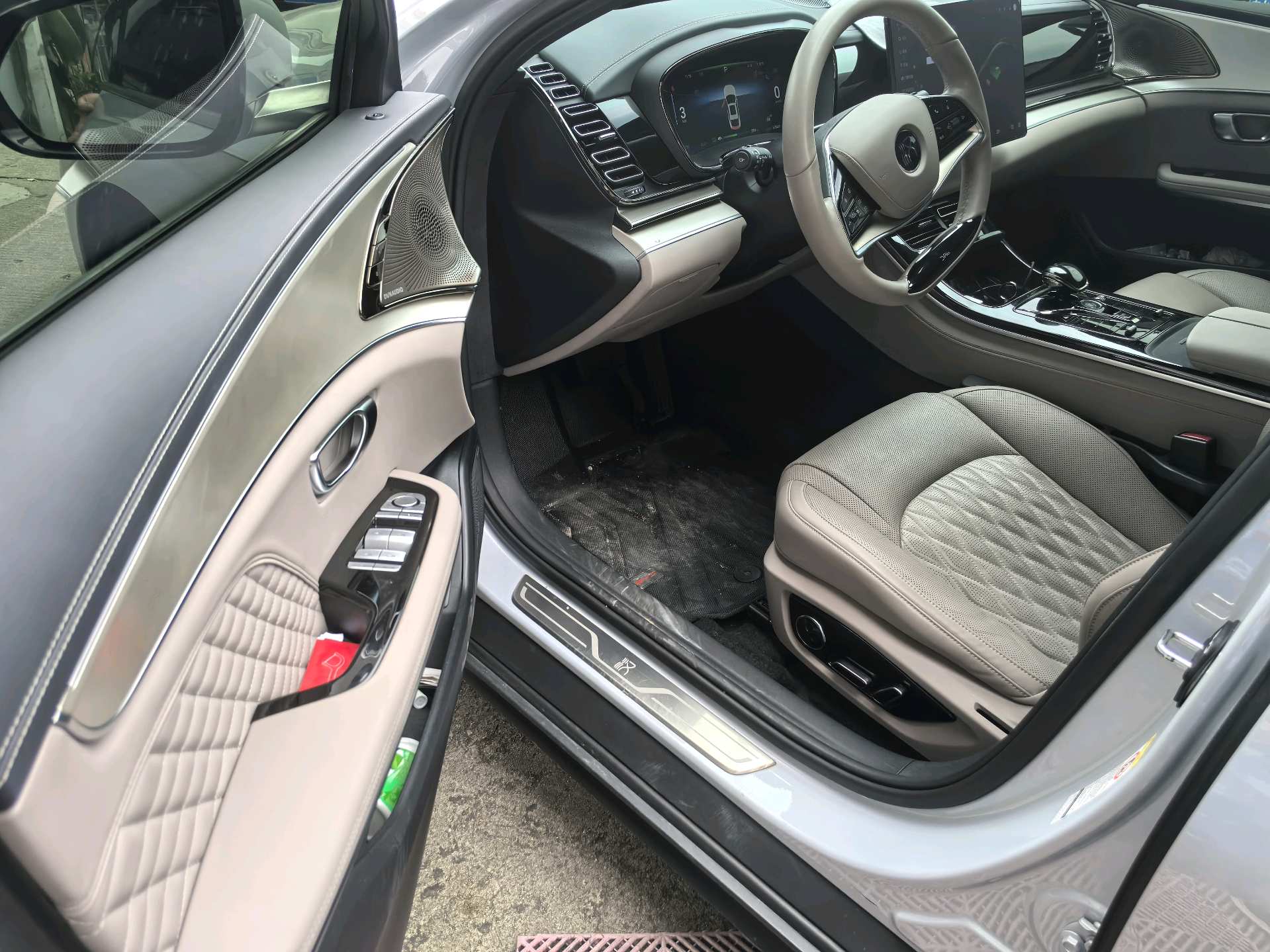 BYD Han 2024 car image #4
