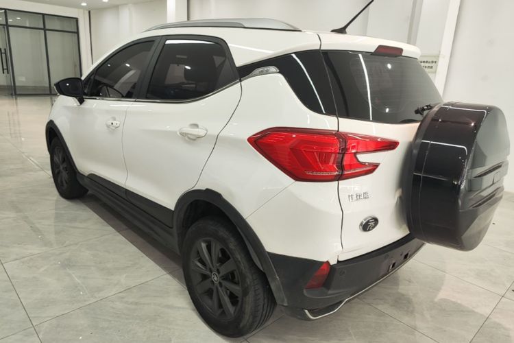 BYD Yuan New Energy 2020 car image #5