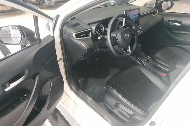 Toyota Corolla 2021 #16 Toyota Corolla 2021 صورة سيارة #16