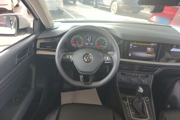 Volkswagen Lavida 2021 car image #11