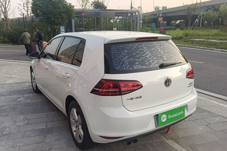 Volkswagen Golf 2017 #5 Volkswagen Golf 2017 car image #5