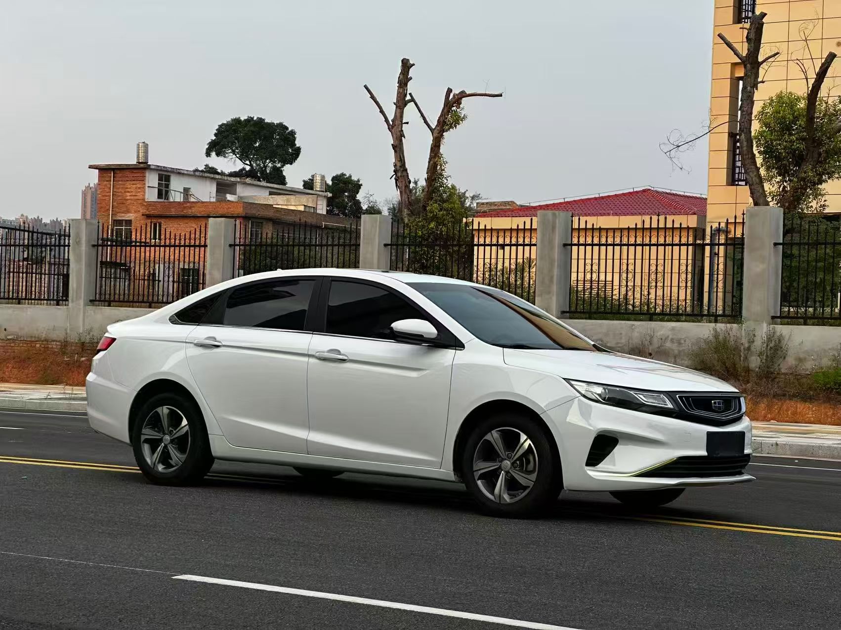 GEELY Emgrand GL 2018 car image #3