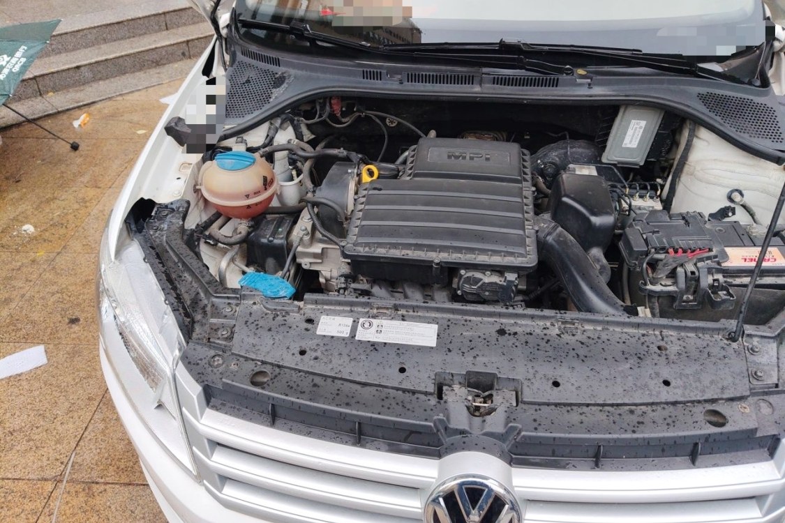 Volkswagen Santana 2015 car image #11