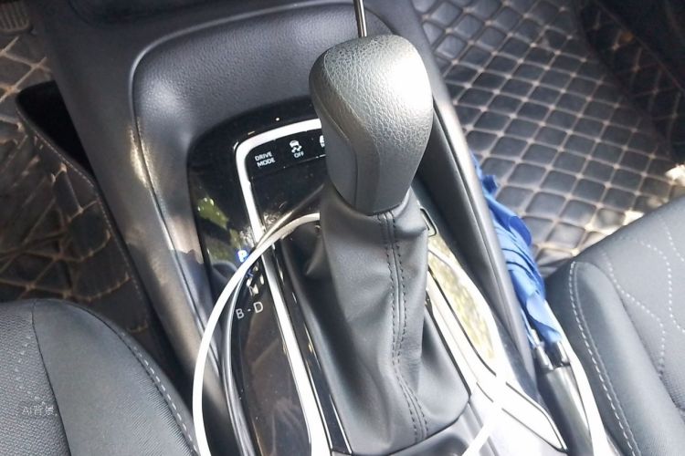 Toyota Corolla 2023 car image #16
