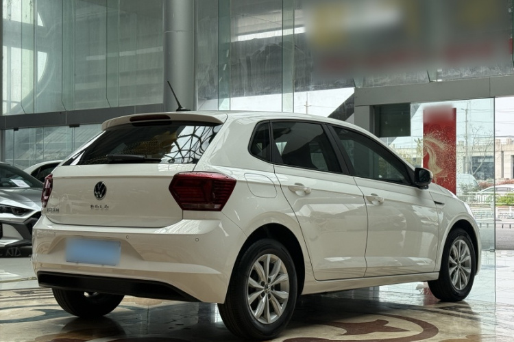Volkswagen Polo 2022 صورة سيارة #6