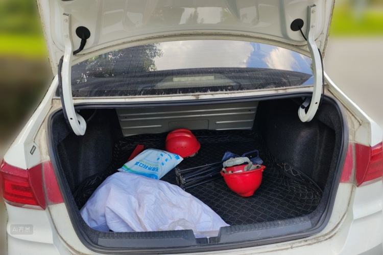 Volkswagen Santana 2019 car image #21