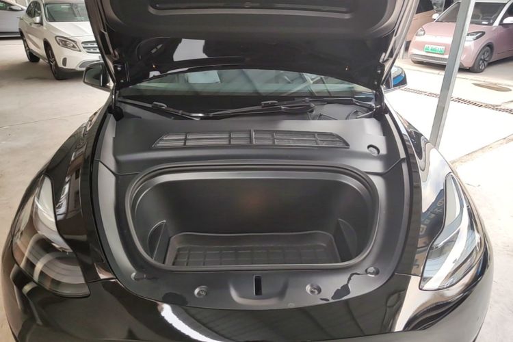 Tesla Model Y 2022 #20 Tesla Model Y 2022 car image #20