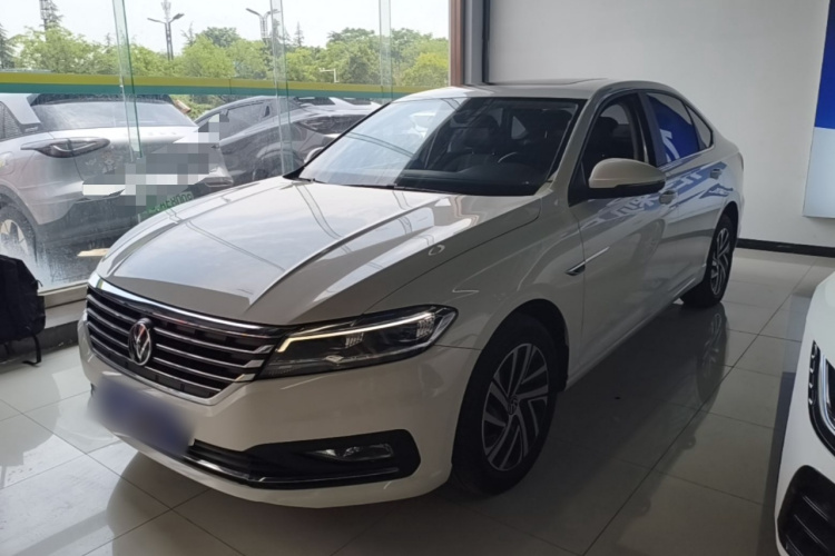 Volkswagen Lavida 2022 car image #2