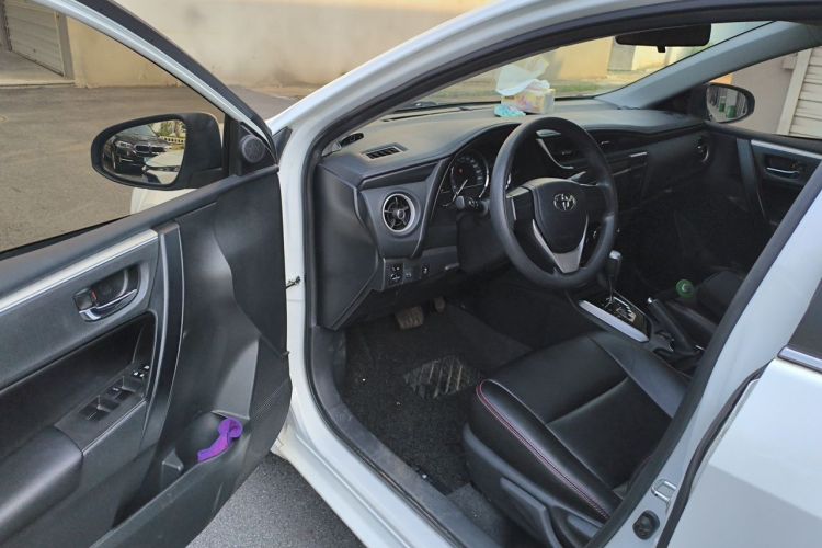 Toyota Corolla 2019 #9 Toyota Corolla 2019 car image #9