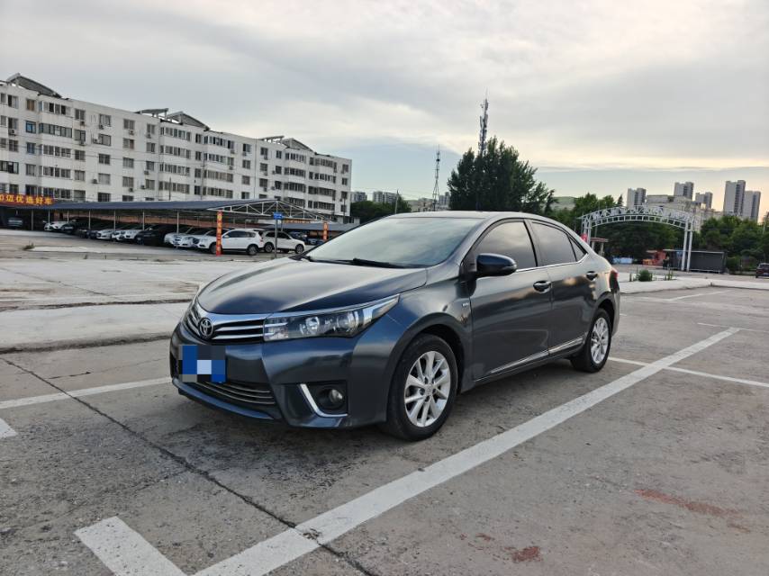 Toyota Corolla 2014 Toyota Corolla 2014 car image