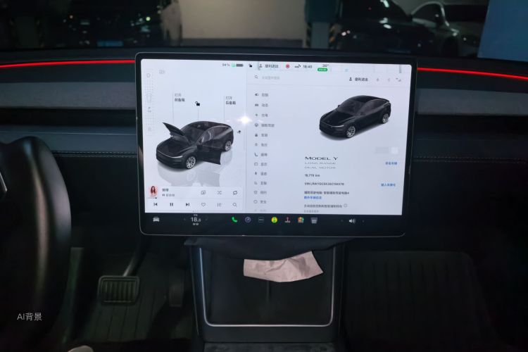 Tesla Model Y 2025 car image #15
