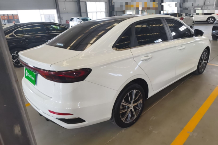 GEELY Emgrand 2022 car image #7