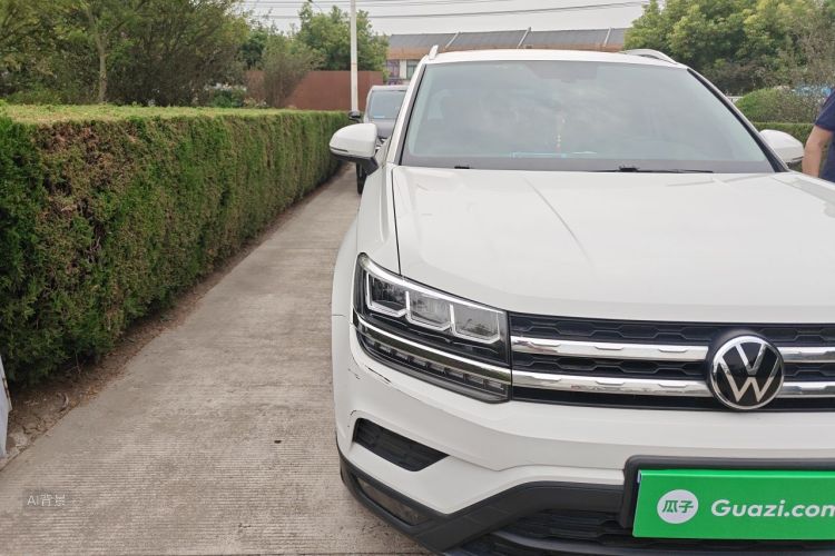 Volkswagen Tharu 2021 car image #8