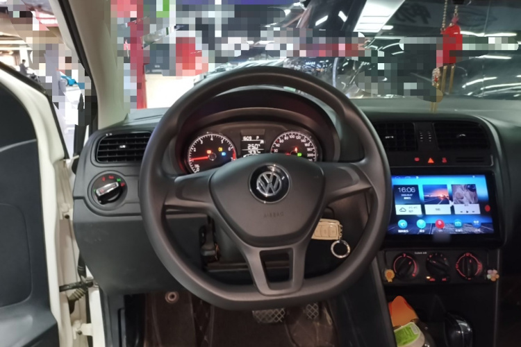Volkswagen Polo 2019 #11 Volkswagen Polo 2019 car image #11